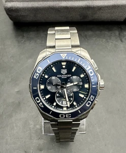 Orologio Uomo USATO TAG HEUER AQUARACER CAY111B Cronografo Data Quadrante Blu Quarzo - Foto 1 di 5