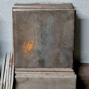 Stahlplatte 250x250x10 mm Ankerplatte Kopfplatte Metallplatte Fußplatte - Bild 1 von 2