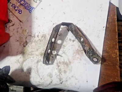 Suzuki SP 125 1982 guía de cadena Foto 1 de 4