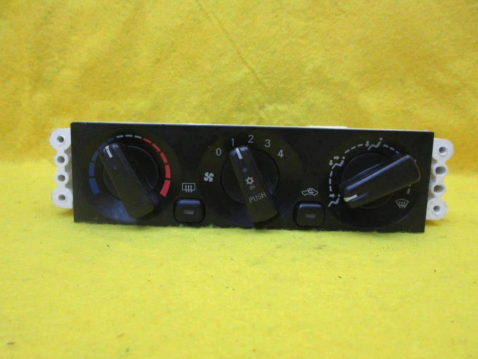 Chrysler Sebring LXi 2002 aire acondicionado temperatura interruptor de control climático Foto 1 de 4