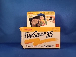 Vintage Kodak Fun Saver 35mm Camera 24 Exposures Exp. 05/1992 Kodacolor Gold 400 - Picture 1 of 3