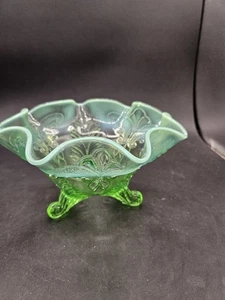 Vintage. Jefferson Glas (Dugan) grün opalisierend geraffter Rand Fußschale - Bild 1 von 8