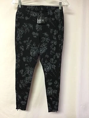 NWT Women's HUE Floral Printed Denim Skimmer Leggings Size Small Black #426P - Image 1 of 4