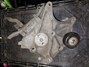 04-05 Chevy Silverado/GMC/Duramax 6.6 LLY 6.6L ALTERNATOR BRACKET 897310685 OEM - Bild 1 von 10