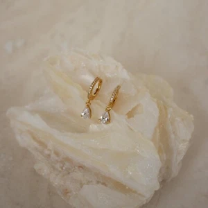 Abrazos de gota de diamante - Imagen 1 de 6