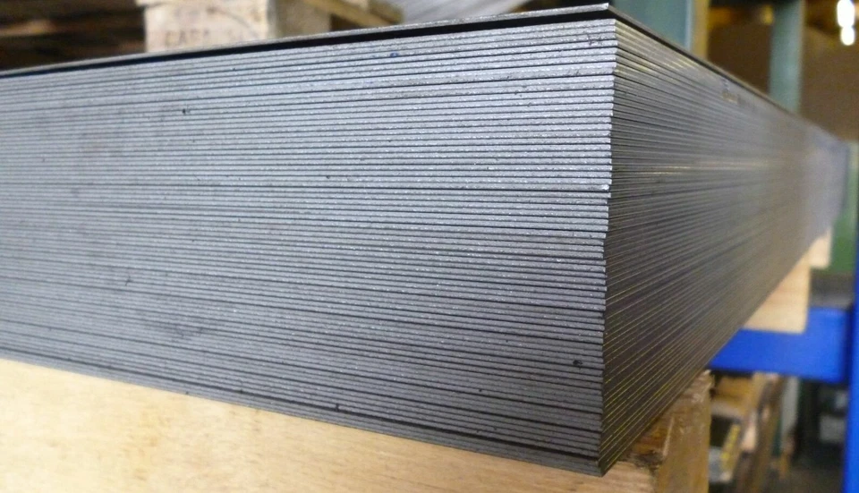 STEEL SHEET/PLATE 2mm THICK - VARIOUS SIZES AVAILABLE - Image 1 of 1