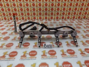 2005-2019 NISSAN FRONTIER FUEL RAIL W/ INJECTOR SET 16600-EA00A OEM - Picture 1 of 8