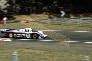 Coche de carreras vintage 35 mm deslizable Porsche 956 Rothmans Le Mans X-4220 - Imagen 1 de 3