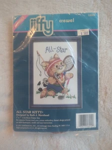 NUOVO SIGILLATO Vintage All Star Kitty Sunset Jiffy Crewel Kit 5" x 7" - 1991 USA 16024 - Foto 1 di 4