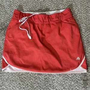 Adidas Running Skort Medium Red Built-In Shorts Athletic Tennis Golf Women Logo - Picture 1 of 10