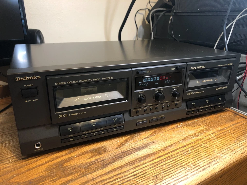 Vintage Technics RS-TR535 HX-PRO Double Stereo Cassette Deck Dual Record Dubbing - Image 1 of 4