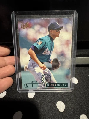 1995 Fleer Ultra - #331 Alex Rodriguez (RC) - Image 1 of 2