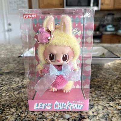 Muñeco de peluche de vinilo Pop MART Labubu The Monsters Let's Checkmate Series QUEEN. Nuevo en caja Foto 1 de 4