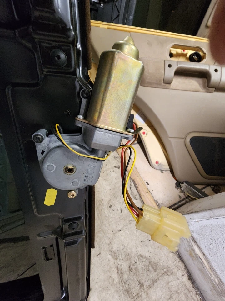 Land Rover Discovery II 1999-2000-2001-2002-2003-2004 techo corredizo motor Foto 1 de 1