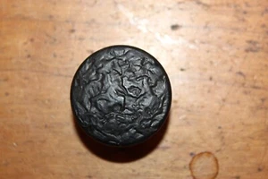 One 1-1/4" NOS Amerock Cast Hammered Back Cabinet Drawer Pull / Knob M-29 - Foto 1 di 7