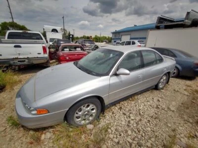 INTRIGUE  2002 Glove Box 269840 - Image 1 of 4