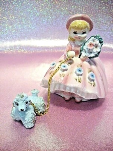 ๐i๐* Vtg DARLING Shopper Bloomer Girl in PINK Walks Blue Poodle Dog EX โญVHTF - Picture 1 of 6