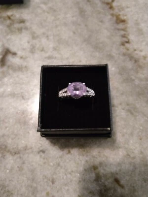 TCW=2.61 Solitário Rose De France Grande com 2 fileiras de zircões/ombros divididos. ,tamanho, 8 - Imagem 1 de 4