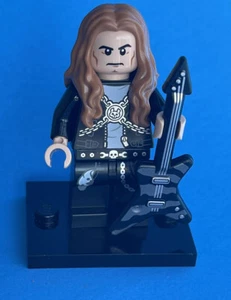 new 100% Lego ROCKER long hair HEAVY METAL ROCK STAR w GUITAR Chain Torso Blond - Picture 1 of 4