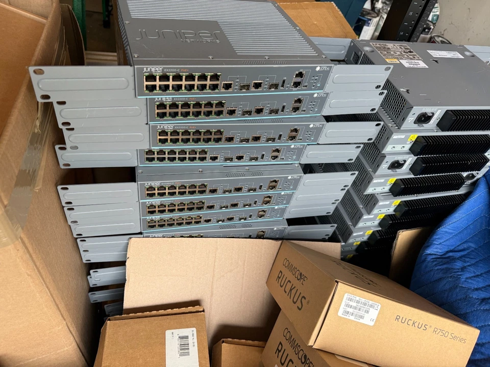  Many of Juniper (EX2200-C-12T-2G) 12 Port Managed Compact Switch - Image 1 of 1
