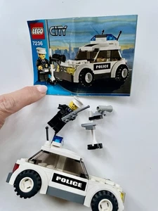LEGO CITY: Police Car (7236) Mit Bauanleitung - Bild 1 von 1
