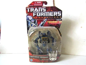 Figura Transformers Generations Deluxe Cybertronian Soundwave War For Cybertron - Imagen 1 de 10