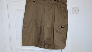 Dickies Redhawk Mens Brown Cargo Shorts - Size W40 - Brand New With Tags - Picture 1 of 12