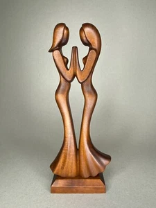 Hand carved wooden " ladies Couple " - Foto 1 di 9