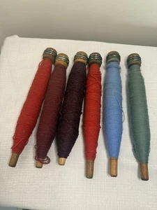 Lot Of 6 Antique Textile Mill Wooden Spools Bobbins w/ Wool Yarn - Picture 1 of 2