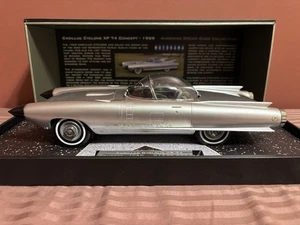 Minichamps 1959 CADILLAC CYCLONE XP-74 CONCEPT SILVER 1 18 Scale Resin Model. - Picture 1 of 16