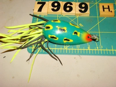 V7969 H SWAMP FOX MOSS BOSS  FISHING LURE - Imagem 1 de 2