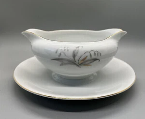 Kayson's Fine China Gravy Boat & underplate Golden Rhapsody 1961 VINTAGE - Picture 1 of 8