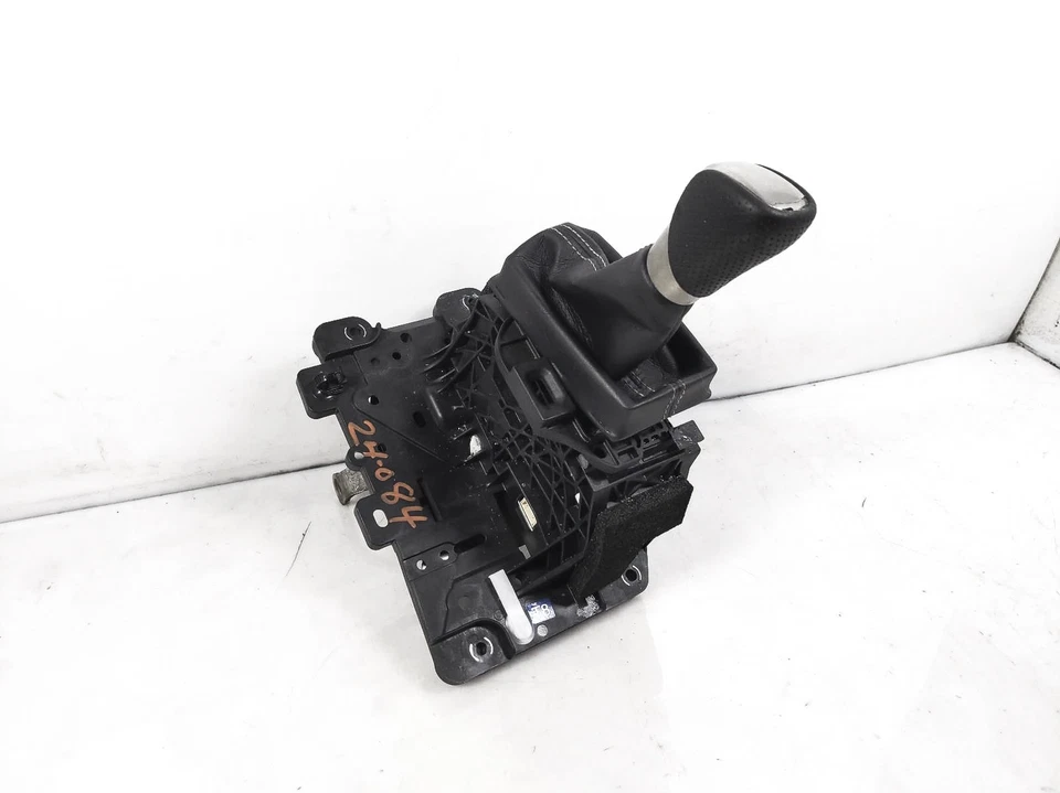 2015-2021 Lexus Rc350 Automatic Trans Gear Shifter Selector - 33550-53310 - Image 1 of 4
