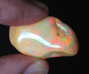 28,70 Kt. Natürlicher EDELSTEIN ÄTHIOPISCHER OPAL polierter grober Cabochon loser Stein - Bild 1 von 11
