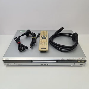 SONY RDR-HXD560 HDD Recorder DVD Player Digital Tuner 80GB HDD + Remote Control - Picture 1 of 20