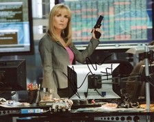 Radha Mitchell Surrogates autographed photo signed 8x10 #4 Peters