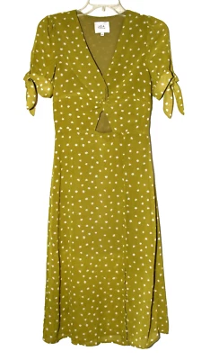 Vestido midi JOA Just One Answer verde oliva con lunares blancos cuello en V talla S Foto 1 de 4