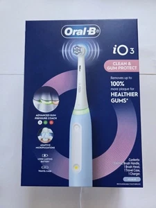 Oral-B iO3 iO Series 3 Electric Toothbrush - Ice Blue - Picture 1 of 4