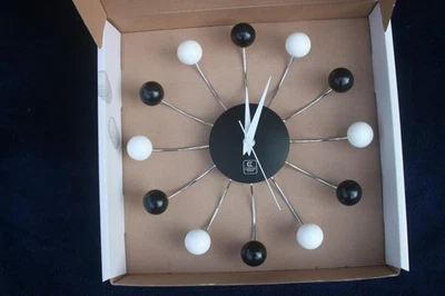 Reloj de pared bola Karlsson Spider (Sputnik/Atomic) Foto 1 de 4