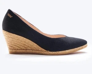 Alpargata VISCATA Rosas Lona Corte en V Cuñas Negra Talla 10 41 Puntera Puntiaguda - Imagen 1 de 9