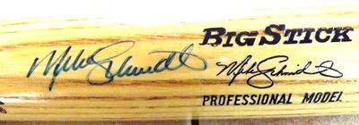Vintage 1980's Phillies Mike Schmidt Autographed Rawlings Bat P302 ADIRONDACK  - Image 1 of 4