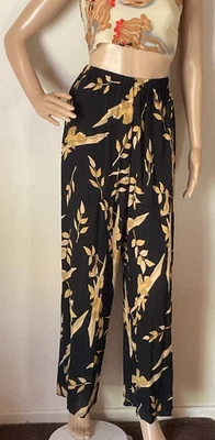 Black and Tan Swallows Bird in Flight 100% Silk Pants Made in the USA Size Small - Image 1 of 4
