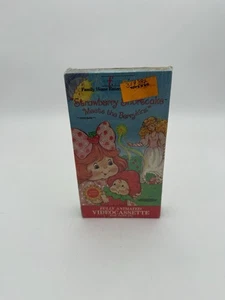 Vintage Strawberry Shortcake Meets The Berrykins VHS Super Rare Sealed New - Picture 1 of 4