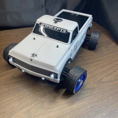 JLB Racing Cheetah 120a ESC Hobby Wing RTR 4s Lipo 4x4 Racer Brushless 1/10 Rc - Image 1 of 4