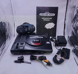 Sega Genesis Model 1601 Konsole mit Pro Controller, Handbuch und Kabeln - Bild 1 von 11
