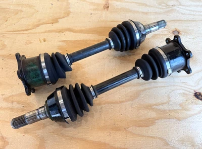 1988-1989 MITSUBISHI STARION CHRYSLER CONQUEST OEM ПАРА ЗАДНИХ ОСЕЙ С 6 БОЛТАМИ - Изображение 1 из 4