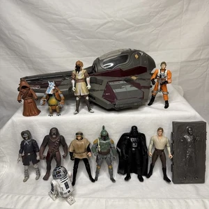 Star Wars Action Figures w/ Starfighter Vehicle Lot of 11 Figures VTG 90s 00s - Foto 1 di 15