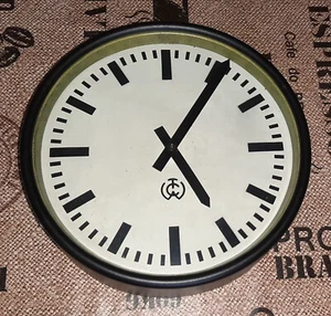 Bahnhofsuhr der DRB, Hersteller CTW (Carl Theotor Wagner), 24V Nebenuhr - Bild 1 von 7