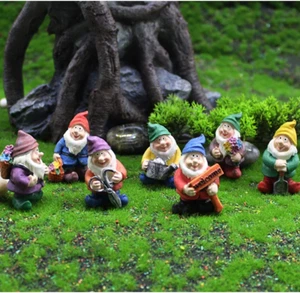 Miniature Gnome Figurines 7 Pcs Fairy Garden Gnome Statues Micro Landscape - Picture 1 of 12