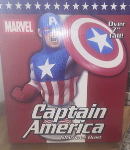 2002 Marvel Captain America Ultimate Bust Over 7" Tall #901 - Picture 1 of 7
